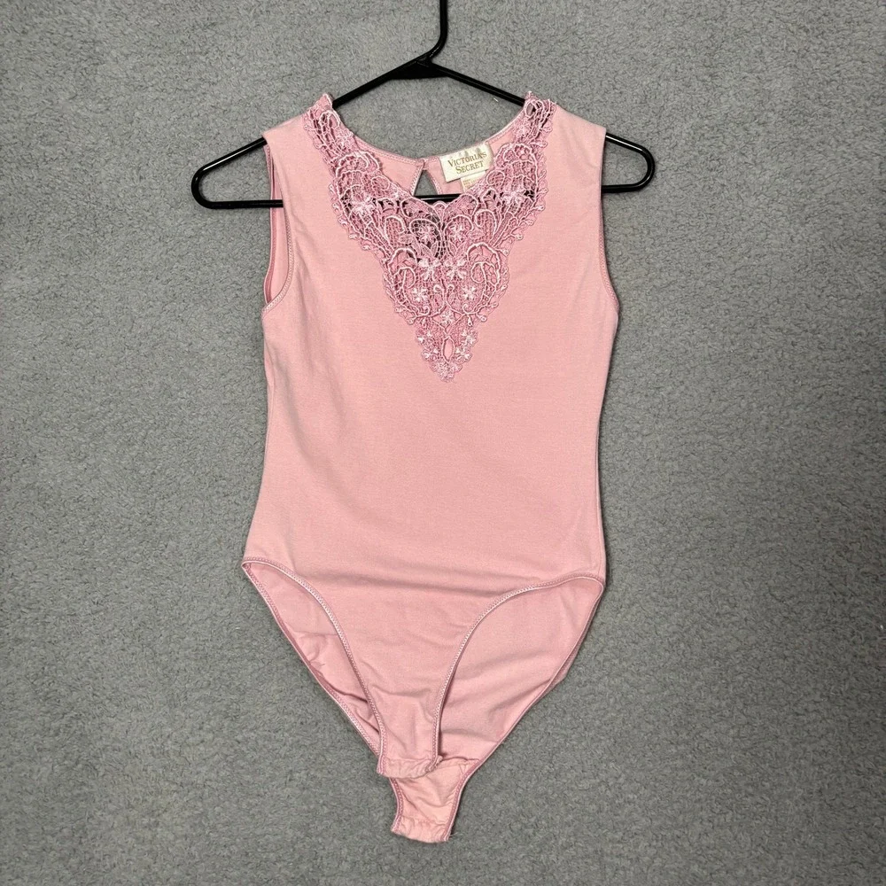 Vintage Victorias Secret Gold Label Pink Lace Bodysuit Sleeveless Medium 1652